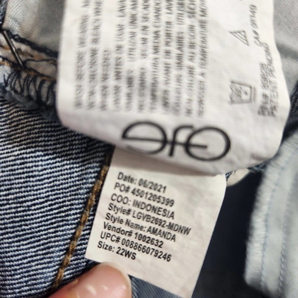 Gloria Vanderbilt Amanda Jean Plus Size 22W Short Petite Tapered Leg Stretch NWT - Picture 13 of 16